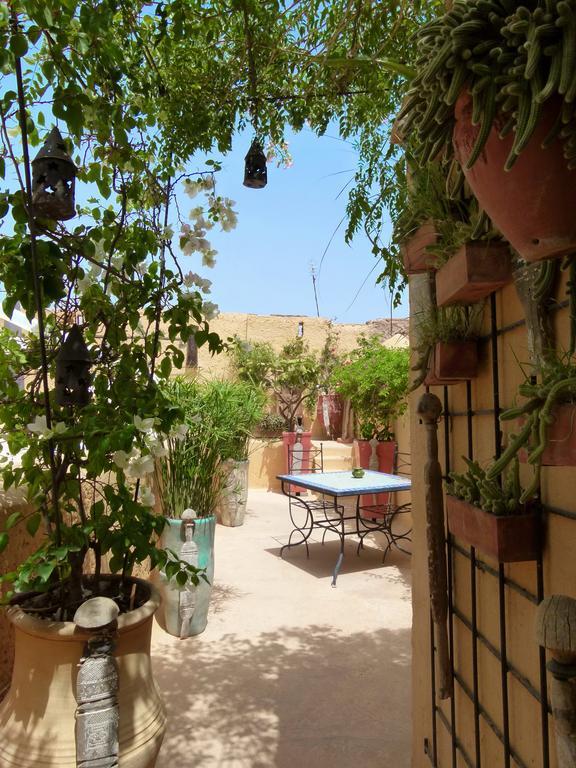 Riad Dar Oulhoum Marrakesh Exterior photo
