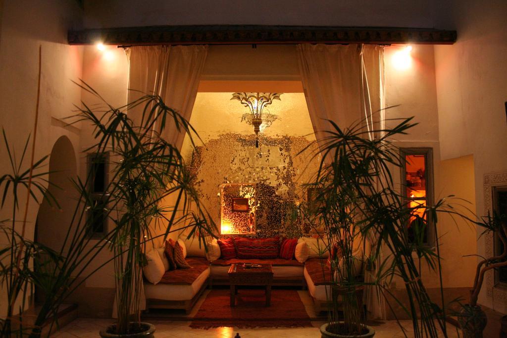 Riad Dar Oulhoum Marrakesh Exterior photo